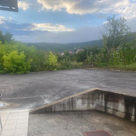 Amar Apartmani, Jajce Buitenkant foto