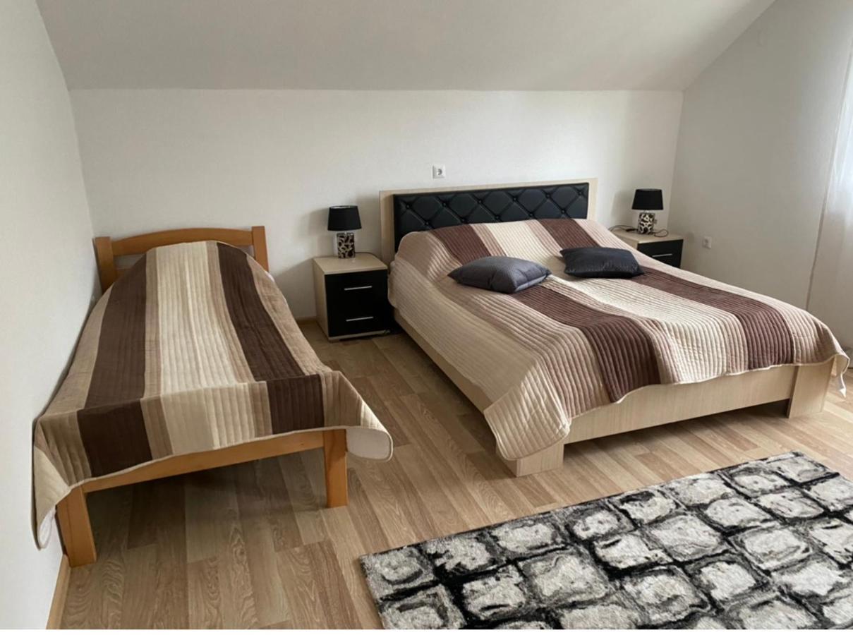 Amar Apartmani, Jajce Buitenkant foto